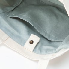 画像3: 〈くまのがっこう〉サガラ刺しゅうトートバッグ (3)